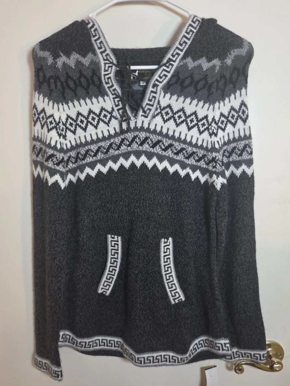 Peruvian Alpaca Hooded Sweater Womens Black Gray Boho Fair Isle Gorpcore Cozy